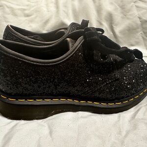 Women’s sparkle Dr. Martens Oxford size 39 new without box